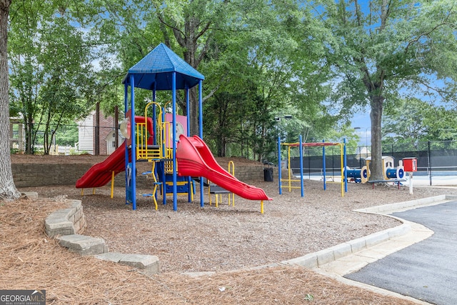 315 Hembree Grove Trce, Roswell, GA 30076 - view of community playground