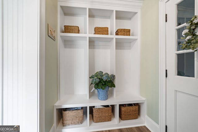 mudroom featuring baseboards
