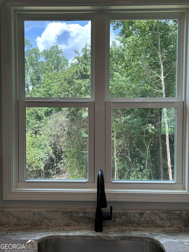 164 David Elder Rd, Griffin, GA 30223 - kitchen view of a sink