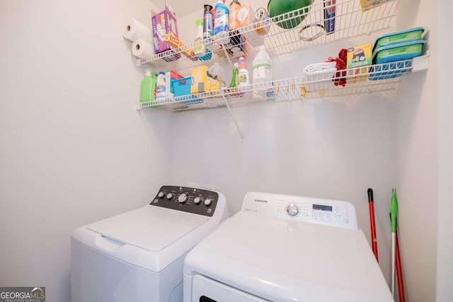 2114 Woodland Ln, Alpharetta, GA 30009 - washroom featuring independent washer and dryer