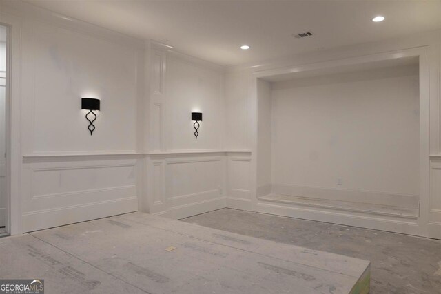 5010 Browns Ford Rd, Greensboro, GA 30642 - detailed view of recessed lighting, a decorative wall, and a wainscoted wall