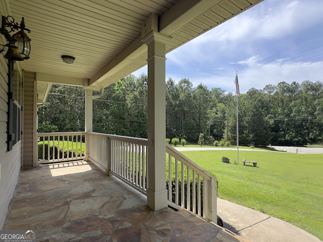 view of patio featuring covered porch