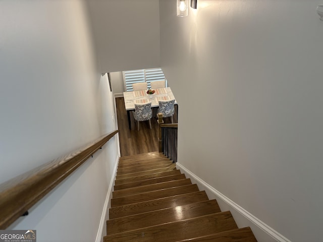 633 E 3rd St, Rome, GA 30161 - stairway with wood finished floors and baseboards