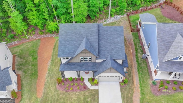 aerial view of property and surrounding area