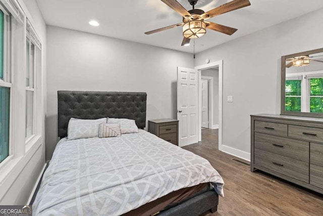 2025 Venetian Dr SW, Atlanta, GA 30311 - bedroom with dark wood-type flooring, recessed lighting, baseboards, and a ceiling fan