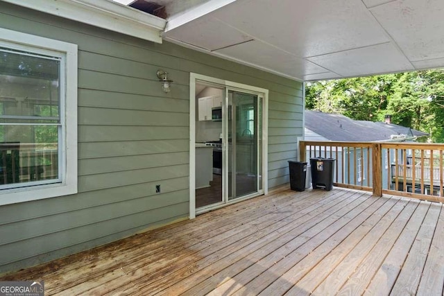 2025 Venetian Dr SW, Atlanta, GA 30311 - view of wooden terrace