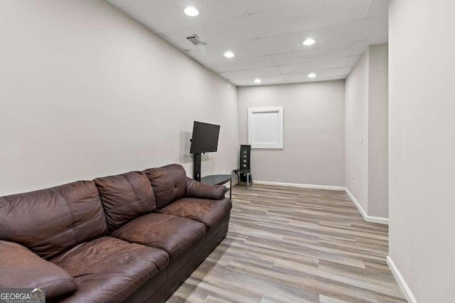 2025 Venetian Dr SW, Atlanta, GA 30311 - living room with baseboards, light wood-style floors, and recessed lighting