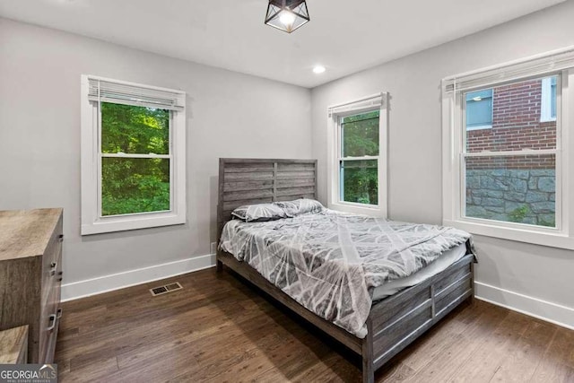 2025 Venetian Dr SW, Atlanta, GA 30311 - bedroom with baseboards, multiple windows, wood finished floors, and recessed lighting
