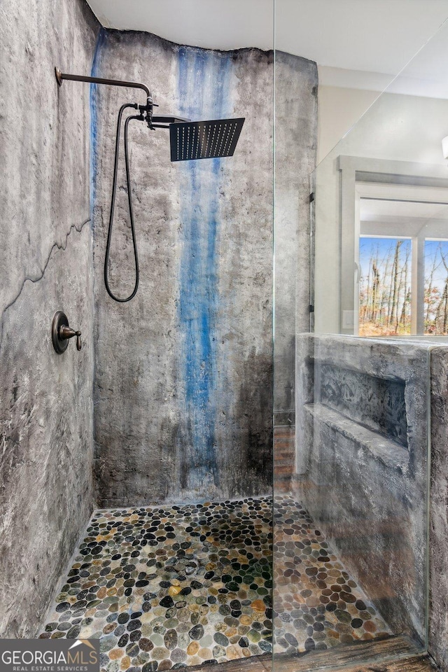 105 Yonah Vw, Dahlonega, GA 30533 - full bathroom with a walk in shower