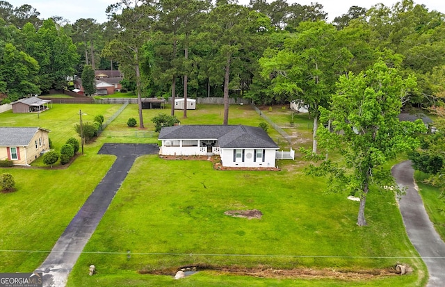 aerial view of property and surrounding area