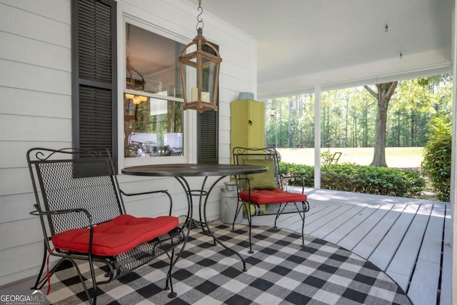 view of sunroom / solarium