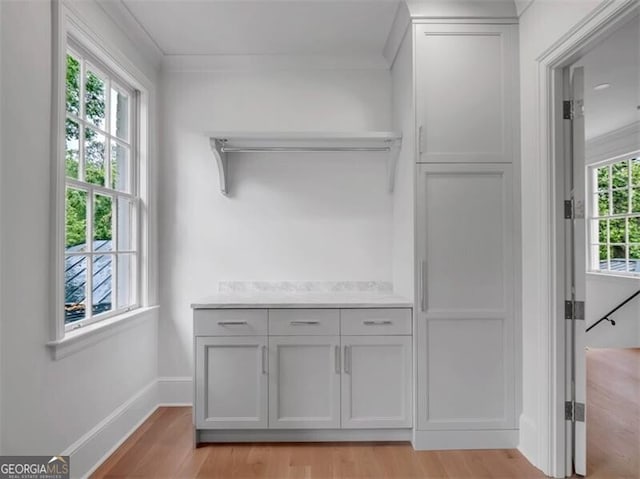 3625 Tuxedo Rd NW, Atlanta, GA 30305 - walk in closet featuring light wood-style flooring