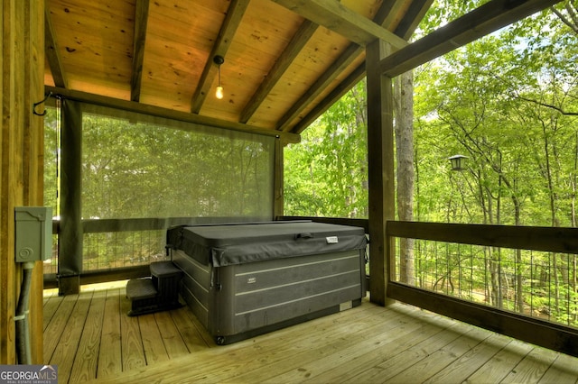 179 Huckleberry Ln, Ellijay, GA 30536 - sunroom with a hot tub