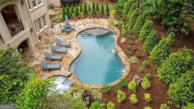 8109 Lawnview, Alpharetta, GA 30022 - outdoor pool featuring a patio area