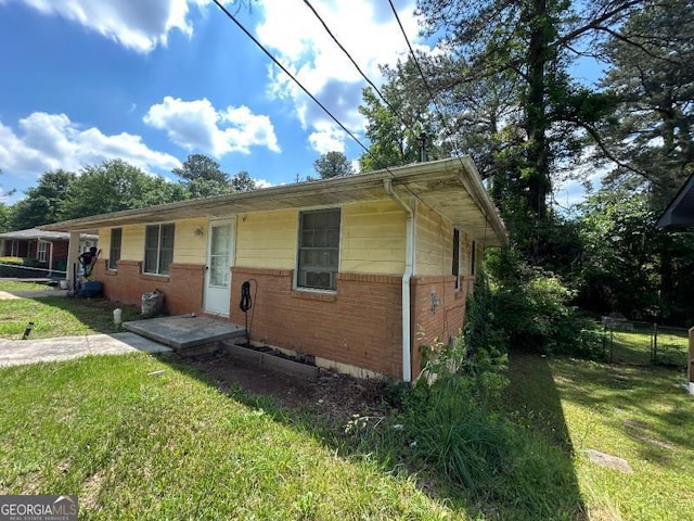 1711 Mckenzie Dr, Decatur, GA 30032 - bungalow-style house featuring brick siding