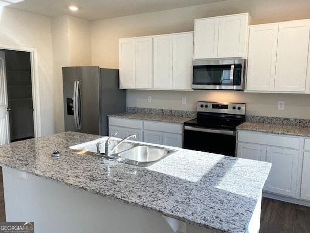 2701 Montie Ct, Lithia Springs, GA 30122