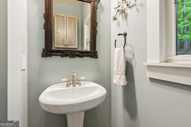 61 Deer Run Rdg, Big Canoe, GA 30143 - bathroom featuring a sink