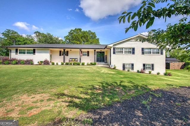 118 Arrowhead Dr, Cartersville, GA 30120 - view of front of house featuring brick siding and a front lawn