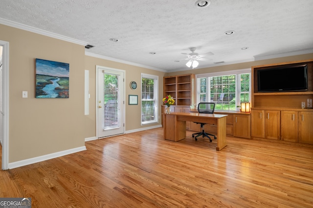 office with light wood-type flooring, ornamental molding, ceiling fan, baseboards, and recessed lighting