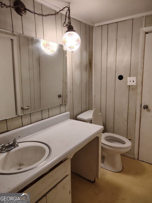 2005 Thairdell Rd, Rockledge, GA 30454 - half bathroom with vanity, toilet, and concrete floors