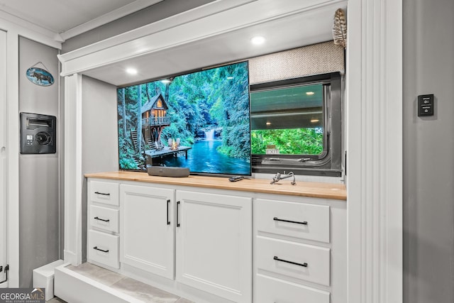 344 Choestoe Falls Cir, Blairsville, GA 30512 - bar with recessed lighting