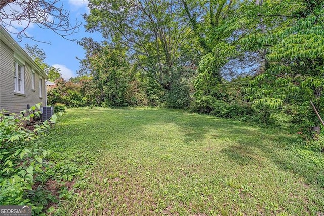 3456 Maryvale Dr, Decatur, GA 30032 - view of grassy yard featuring cooling unit