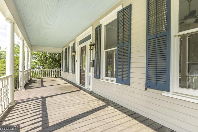611 Monroe St, Macon, GA 31201 - deck with covered porch