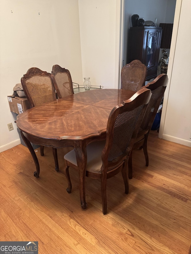 3662 Greentree Farms Dr, Decatur, GA 30034 - dining area featuring light wood finished floors and baseboards