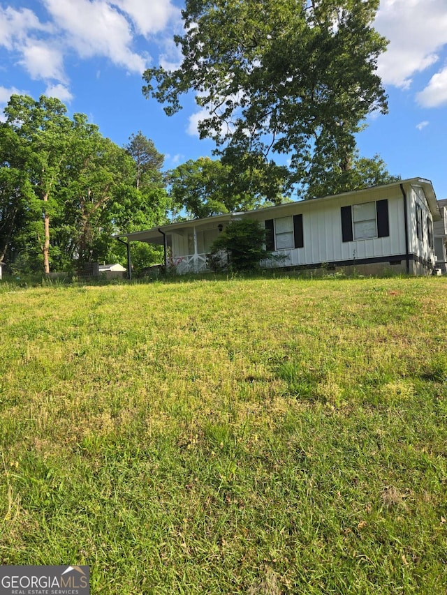 6136 Holiday Blvd, Forest Park, GA 30297 - view of yard