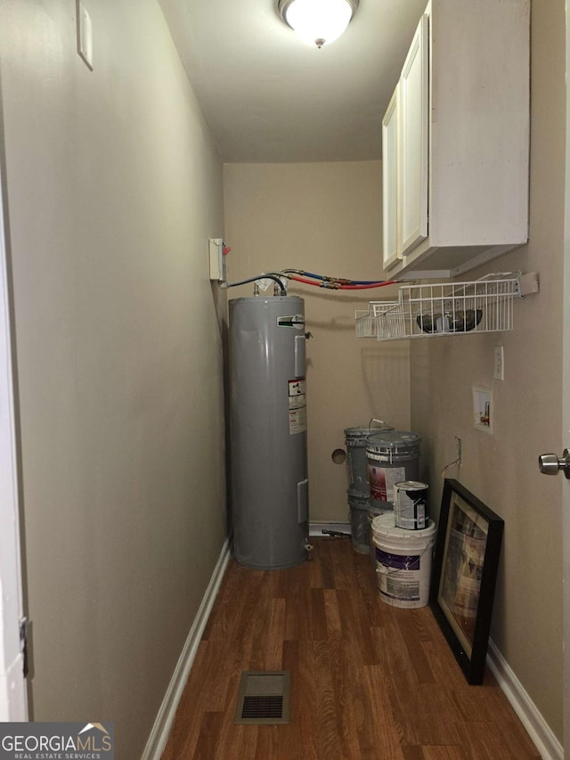 6136 Holiday Blvd, Forest Park, GA 30297 - utilities with water heater