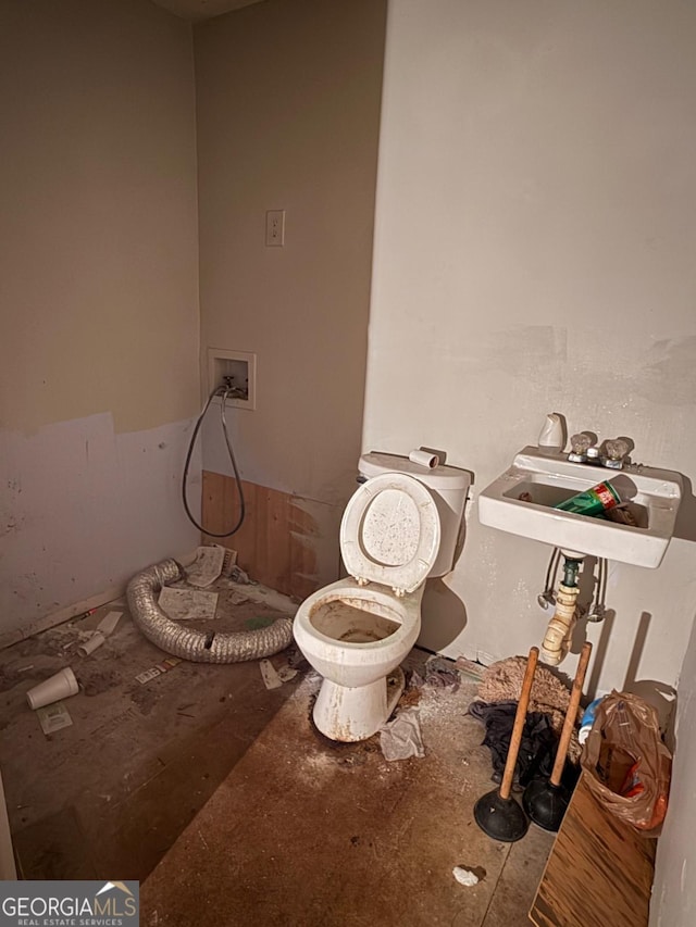 3448 Orchard Cir, Decatur, GA 30032 - bathroom with toilet and a sink