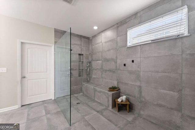 7995 Brewton Creek Dr, Cumming, GA 30028 - full bath with walk in shower and recessed lighting