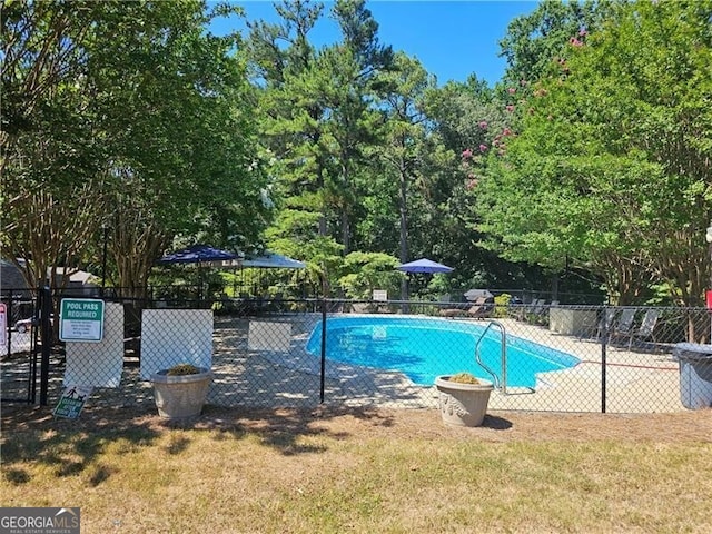3142 Reeves St SE, Smyrna, GA 30080 - view of community pool