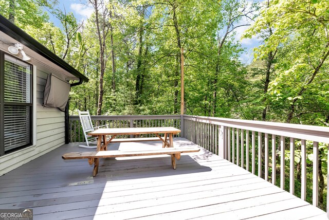 333 Hawks Nest, Sautee Nacoochee, GA 30571