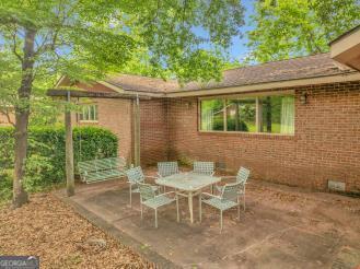 111 Roberson St, Dublin, GA 31021 - view of patio / terrace with outdoor dining space