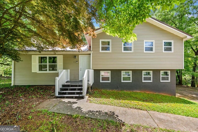 115 S Meadowcliff Cir, Carrollton, GA 30116 - view of split level home