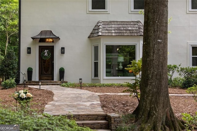1260 Heards Ferry Rd, Sandy Springs, GA 30328 - entrance to property featuring stucco siding