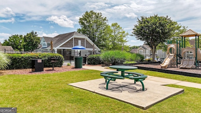 556 Poplar Bnd, Canton, GA 30114 - view of yard