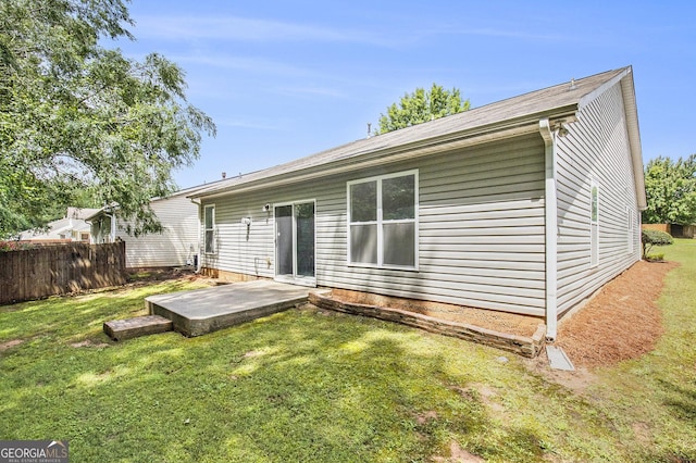 712 Brambling Way, Stockbridge, GA 30281 - rear view of property featuring a patio area