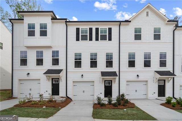 3142 Washburn St, Atlanta, GA 30354 - townhome / multi-family property featuring a garage