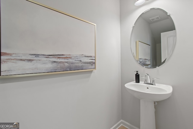 3142 Washburn St, Atlanta, GA 30354 - bathroom with baseboards