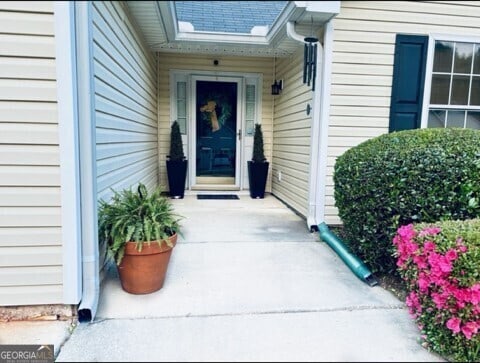 486 Village Cir, Stockbridge, GA 30281 - view of property entrance