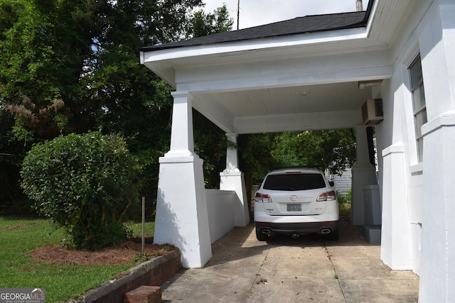 210 E Church St, Sandersville, GA 31082 - view of parking / parking lot with a carport and driveway