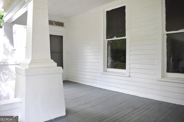 210 E Church St, Sandersville, GA 31082 - view of wooden terrace