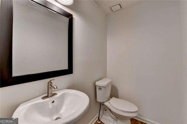 4278 Trotters Ln, Auburn, GA 30011 - bathroom featuring a sink and toilet