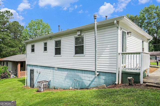 3650 Croft Pl NW, Atlanta, GA 30331 - view of property exterior featuring a yard