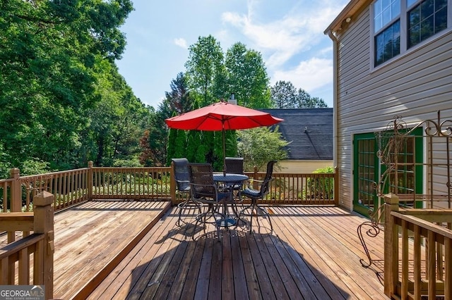3350 Serenade Ct, Alpharetta, GA 30004 - wooden terrace featuring outdoor dining space