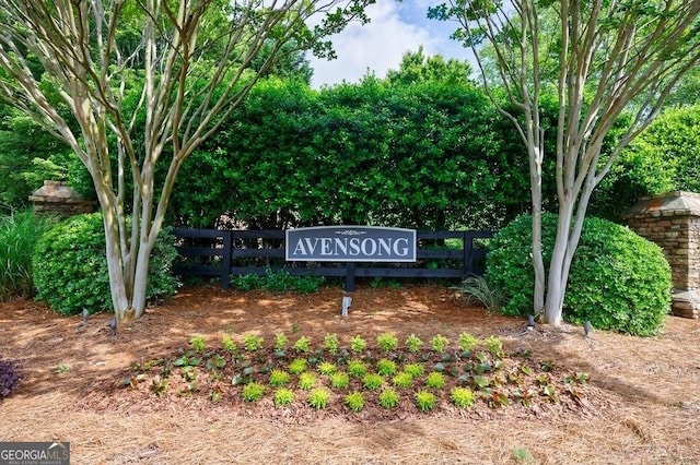3350 Serenade Ct, Alpharetta, GA 30004 - community sign with fence