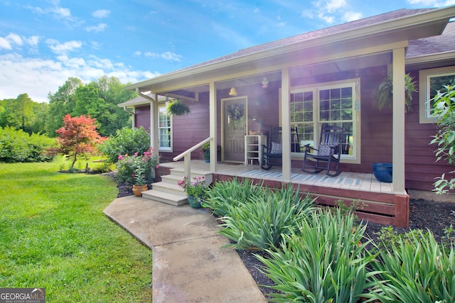 739 Rockford Creek Rd, Clarkesville, GA 30523 - entrance to property featuring a lawn and a porch