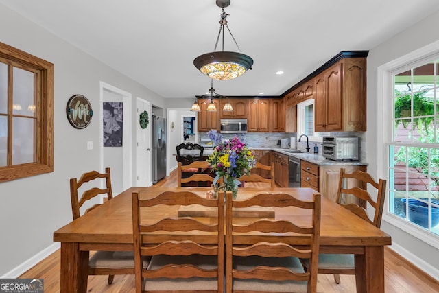 739 Rockford Creek Rd, Clarkesville, GA 30523 - dining area with healthy amount of natural light, light wood-style flooring, baseboards, and recessed lighting